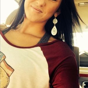 Buckle off the shoulder and low back!